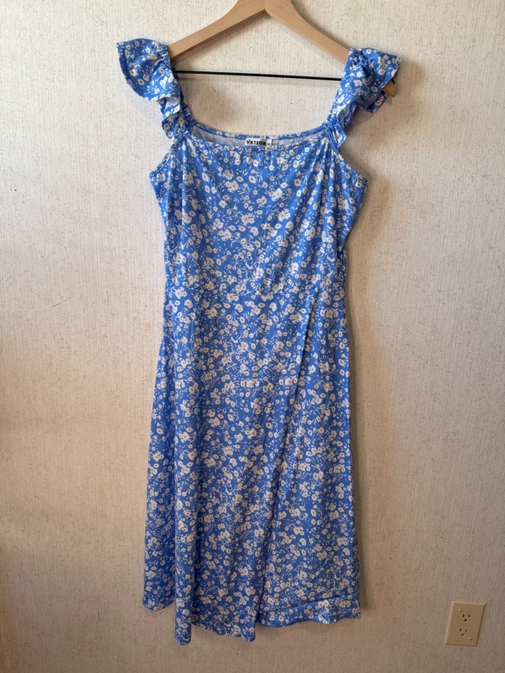 Blue Floral Ruffle-Sleeve Midi Dress